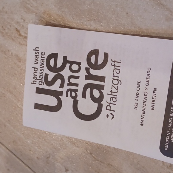 Pfaltzgraff Vintage Rainbow Swirl Handblown Glass Pitcher - Picture 2 of 6